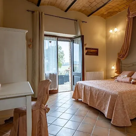 Wine Colsereno Farm stay *