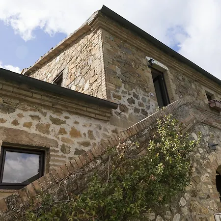 Wine Colsereno Farm stay